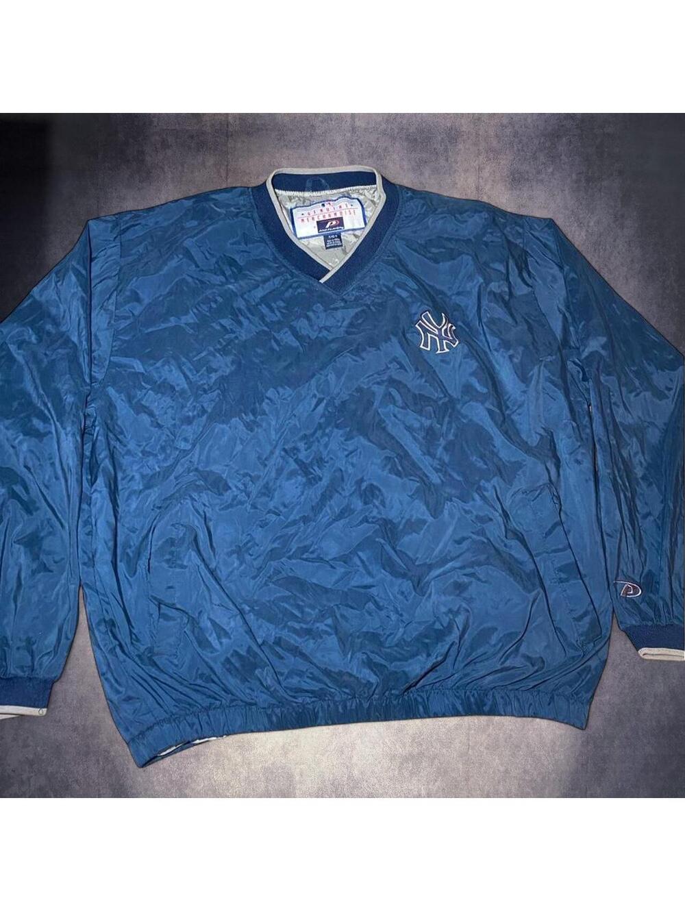 Vintage MLB New York Yankees navy blue windbreaker jacket